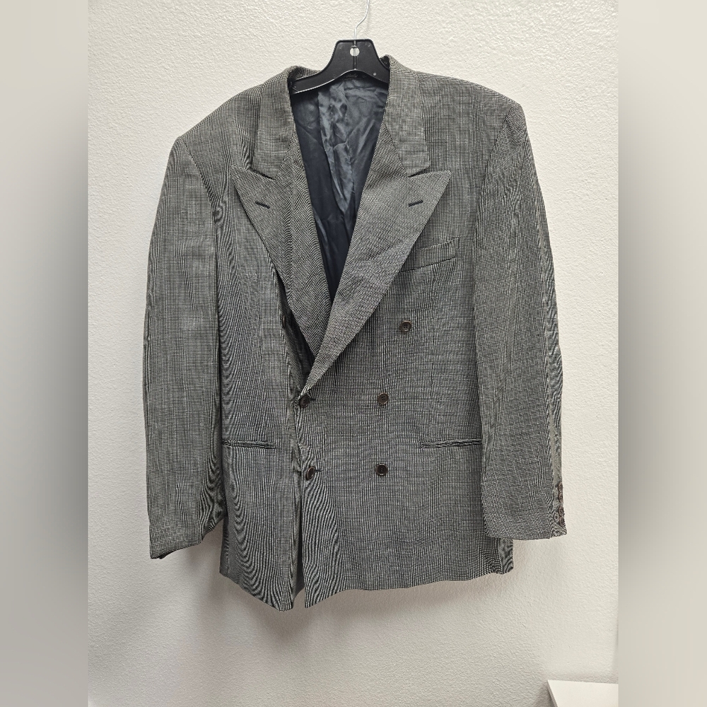 Valentino Uomo Double-Breasted Blazer